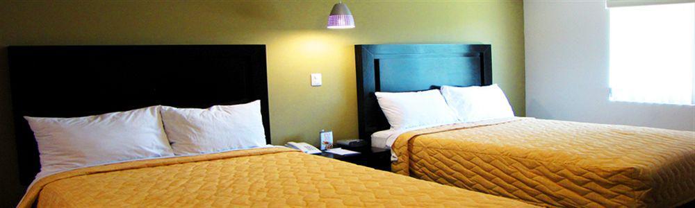 Nuvo Hotel 4*