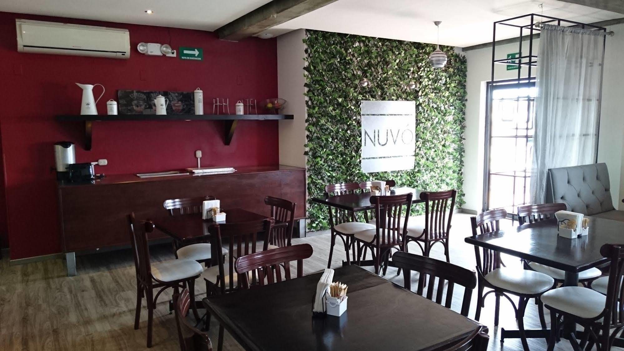 Hotel Nuvo