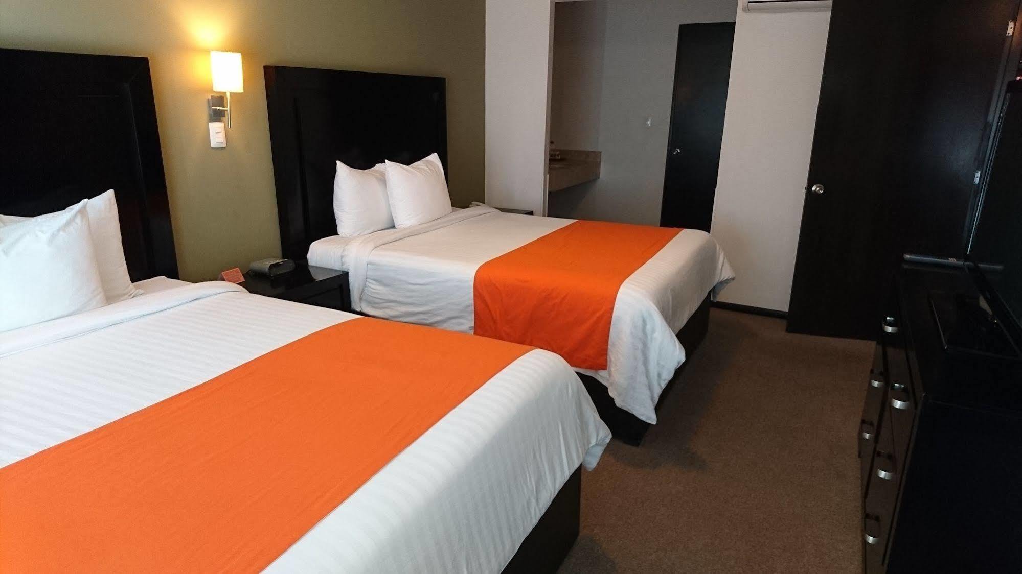 Nuvo Hotel